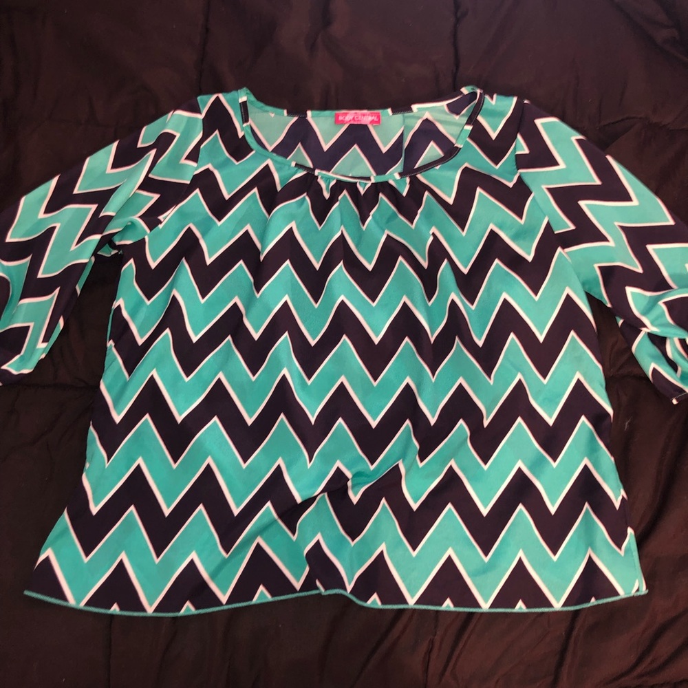 Chevron Pattern Blouse - Picture 2 of 5
